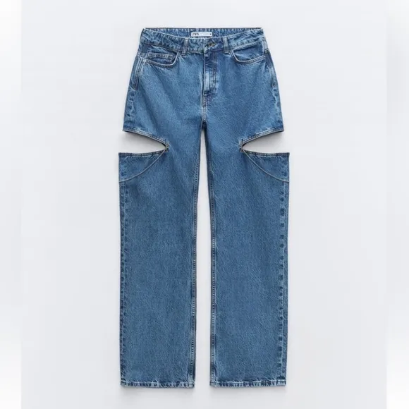 Zara MID WAIST STRAIGHT LEG CUT OUT JEWEL JEANS