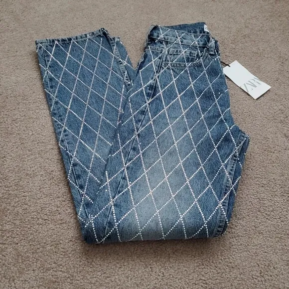 Zara  RHINESTONE STRAIGHT JEANS