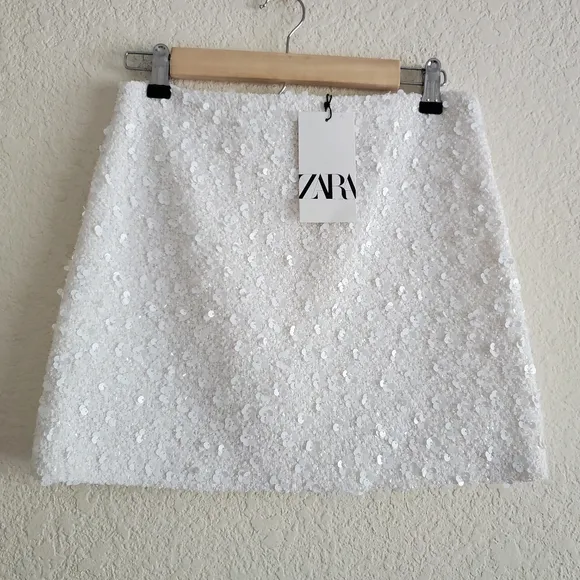 Zara SEQUIN MINI SKIRT WHITE
