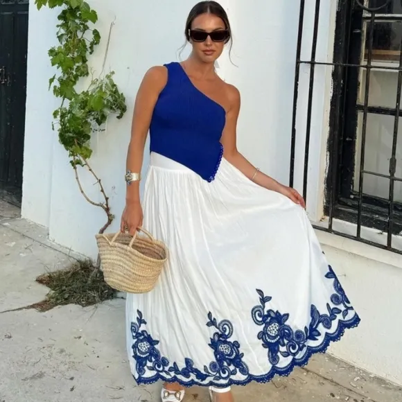 ZARA  Skirt White and Blue Size XS and S