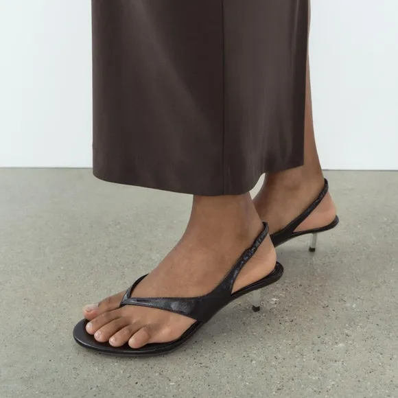 ZARA Women's 10- Strappy Thong Sandals with Metallic Heel- Dark Brown NWT